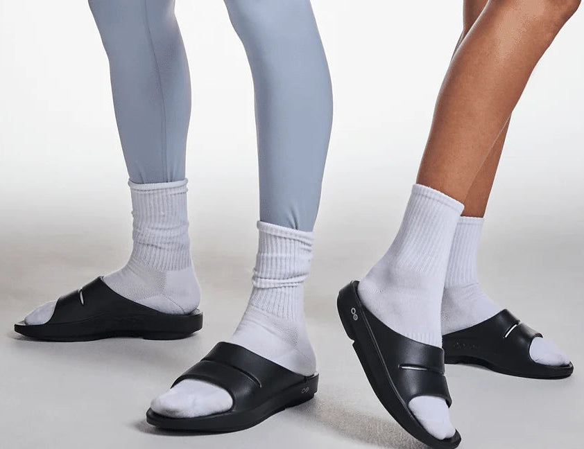 OOFOS OOAHH SLIDE WOMEN'S-BLACK