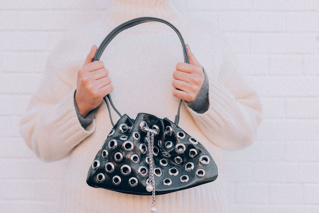 MINI GROMET BAG-BLACK