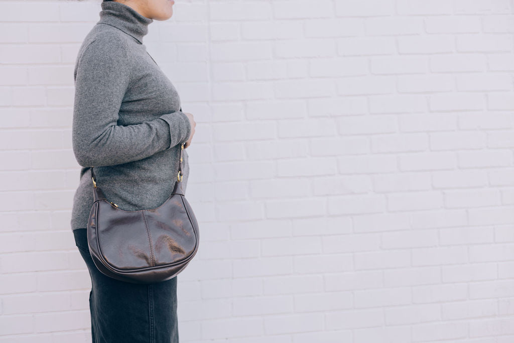 SIMPLE VEGAN SHOULDER-Brown