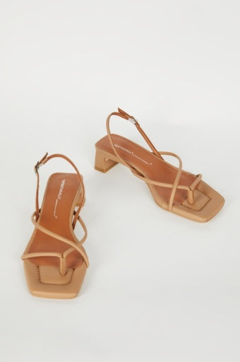 INTENTIONALLY BLANK FIFI STRAPPY SANDALS