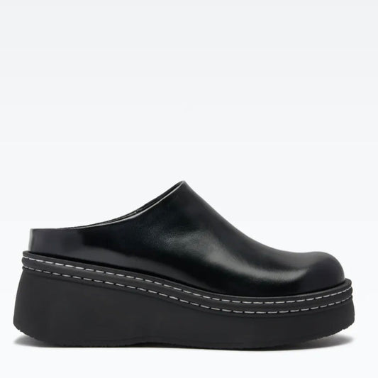 E8 KRISTI MULE BLACK LEATHER